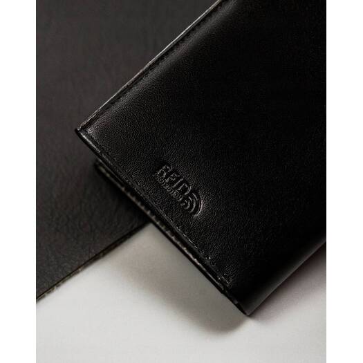 Leather wallet RFID PETERSON PTN 303.01