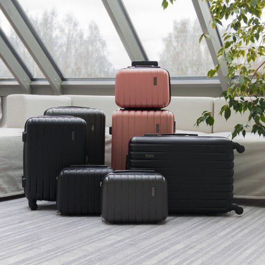 SMALL SUITCASE S | STL190 ABS BLACK