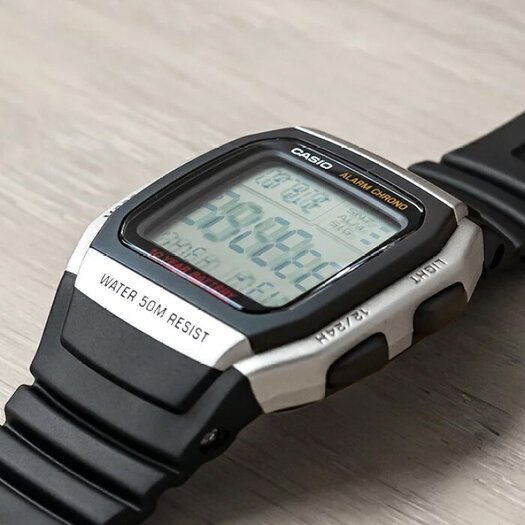 Laikrodis vyrams CASIO W-96H-1A + dėžutė