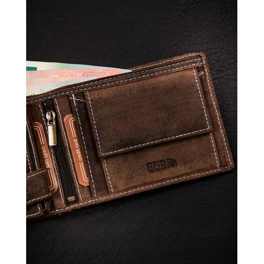 Leather wallet RFID BUFFALO WILD MR-02-BAW-BL