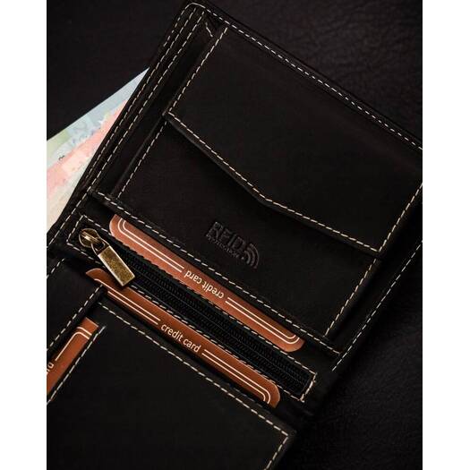 Leather wallet RFID BUFFALO WILD MR-04-BAW-BL