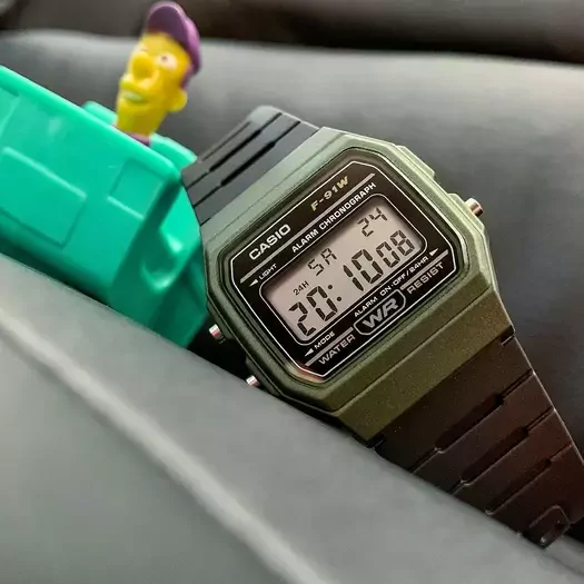 ZEGAREK MĘSKI CASIO F-91WM-3AER (zd102f)