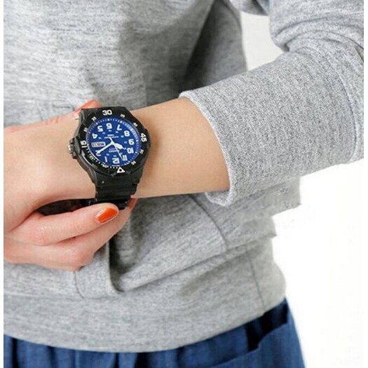 ZEGAREK MĘSKI CASIO MRW-200H-2B2 (zd147d)